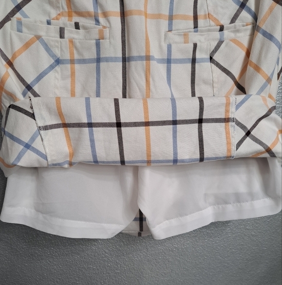 Fairway & Greene Women's Golf Skort Size 4 - Picture 5 of 6